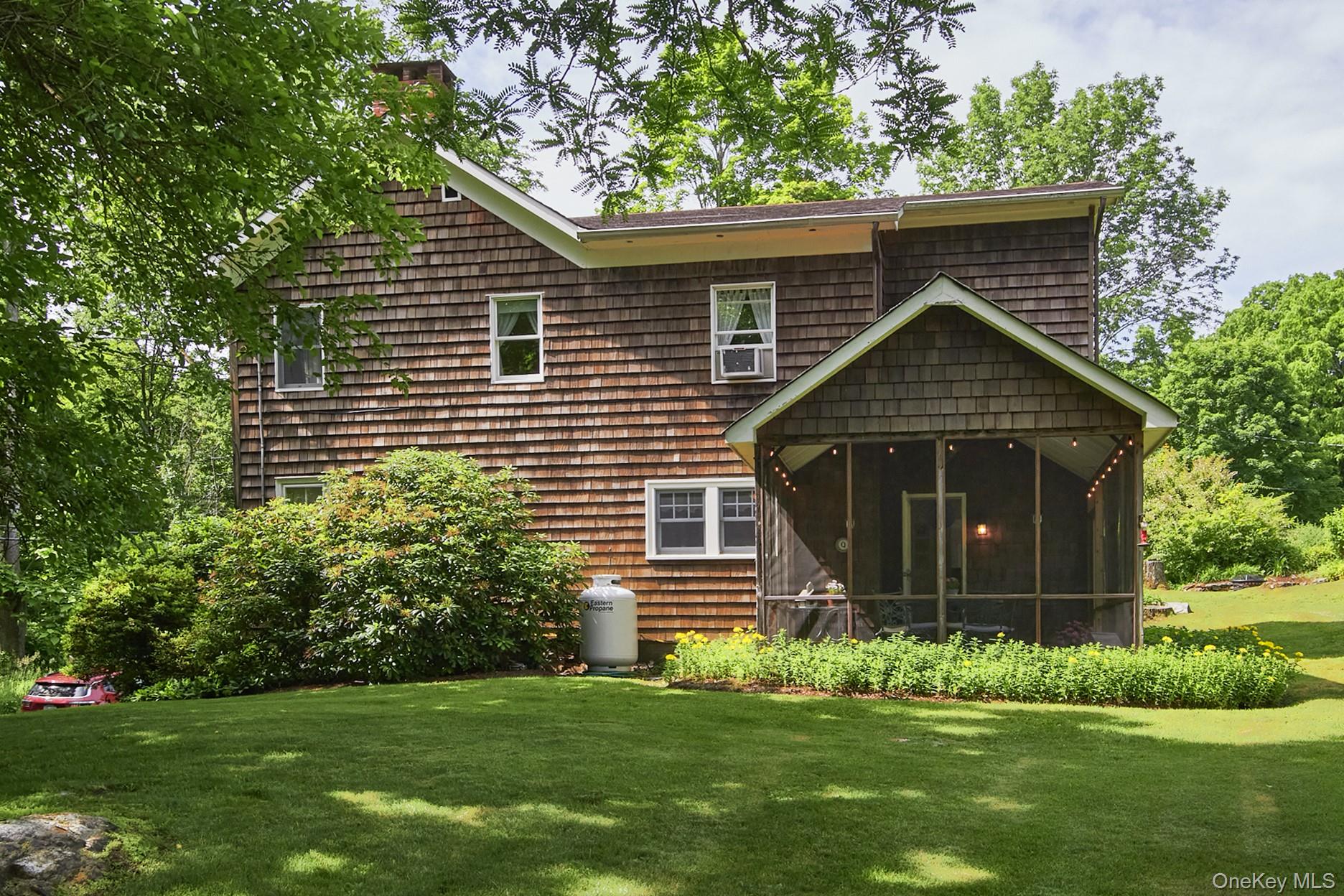 9 Iron Forge Road Warwick, NY 10990 - Photo 34 of 36