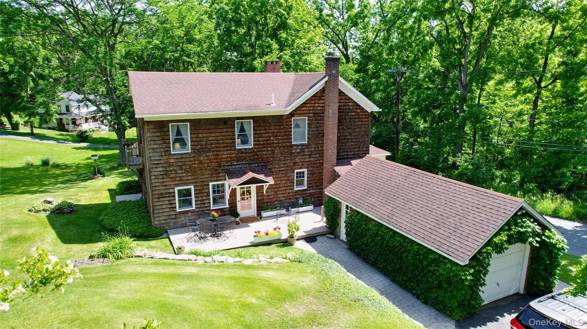 9 Iron Forge Road Warwick, NY 10990 - Photo 4 of 36