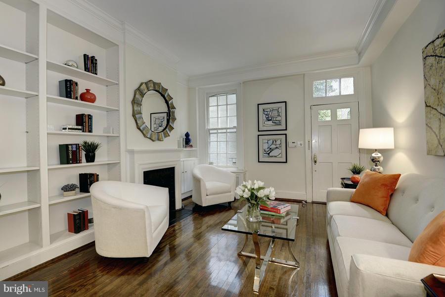 2441 P Street Northwest Washington, DC 20007 - Photo 2 of 14 Living Room