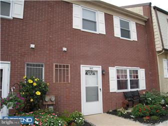 515 York Rd., Unit 10C Willow Grove, PA 19090 - Photo 1 of 11 Exterior Front