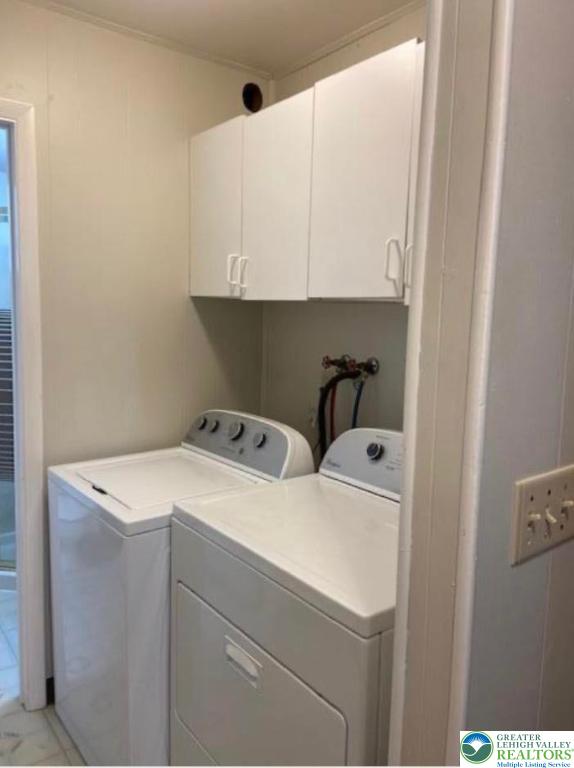 2700 Van Buren Road Easton, PA 18045 - Photo 15 of 21 a utility room with dryer and washer