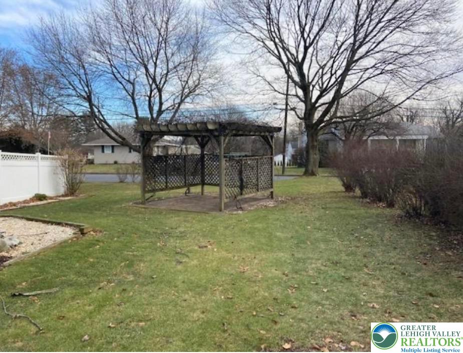2700 Van Buren Road Easton, PA 18045 - Photo 21 of 21 a view of a yard with brick house