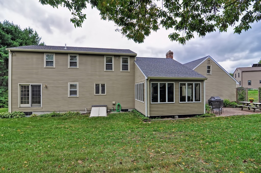 8 Summerfield Road Walpole, MA 02081 - Photo 27 of 30 Gallery Image 27