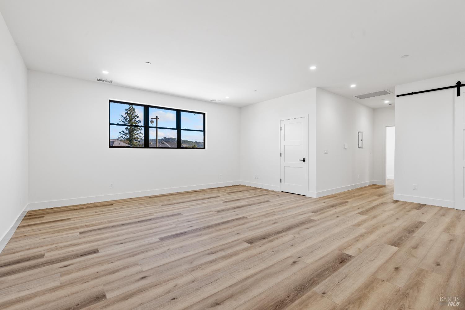 2012 Eagle Court Santa Rosa, CA 95403 - Photo 28 of 33 ADU Living Room