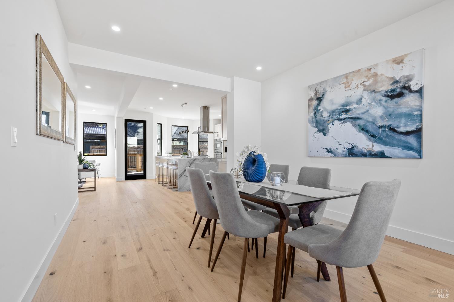 2012 Eagle Court Santa Rosa, CA 95403 - Photo 7 of 33