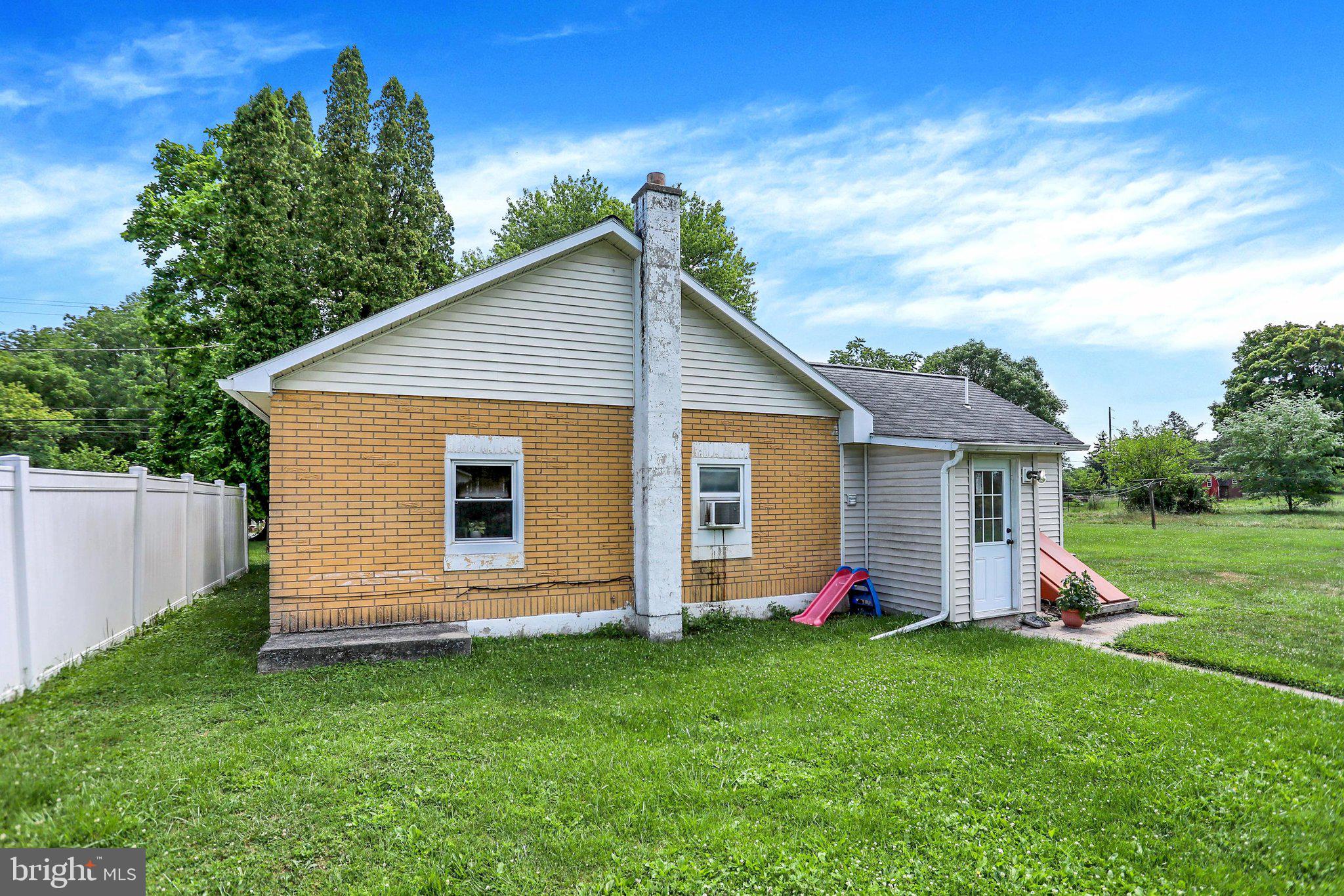 977 Laudermilch Road Palmyra, PA 17078 - Photo 23 of 28 Rear