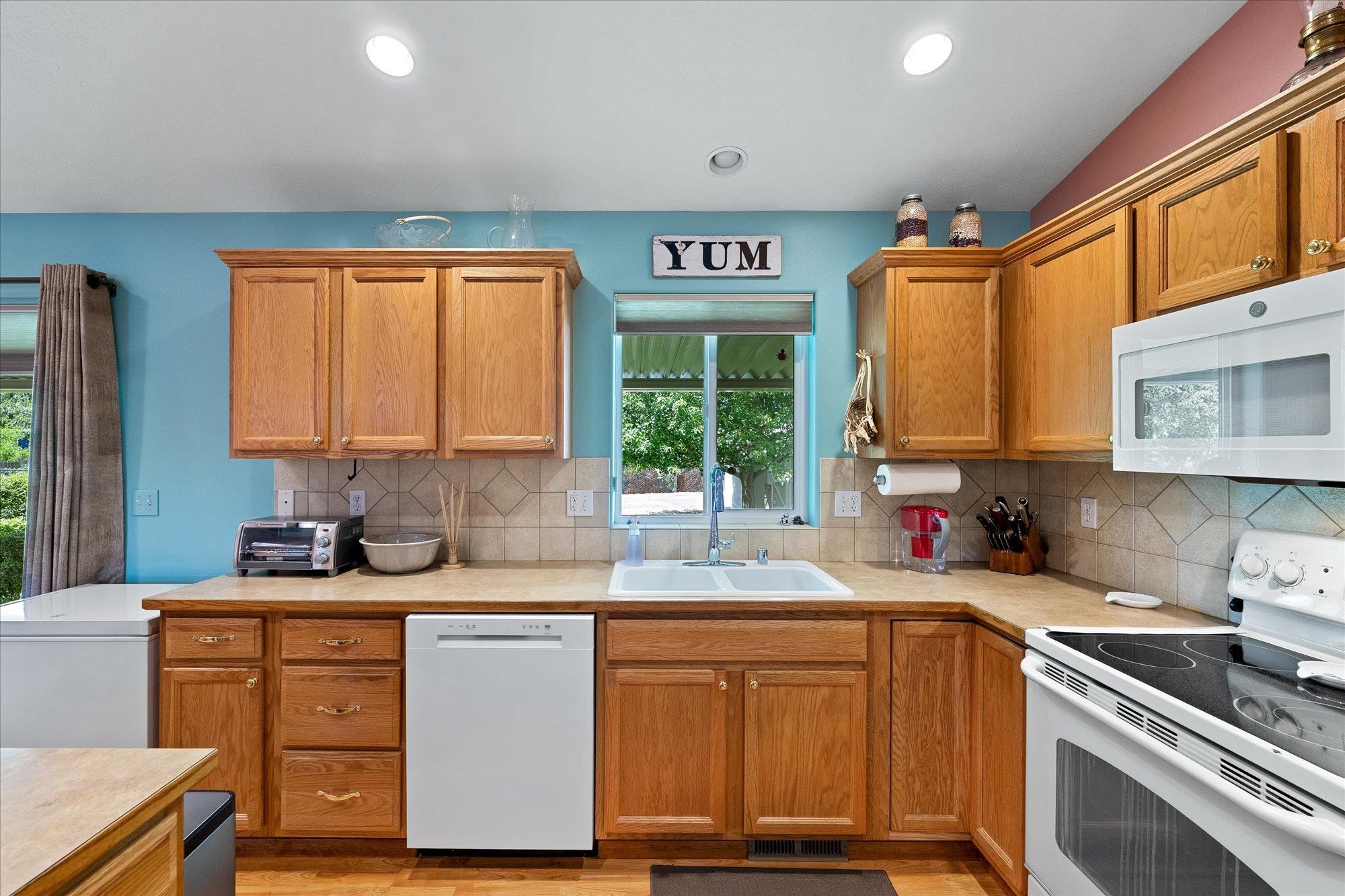 1621 North Edgerton Road Spokane, WA 99212 - Photo 9 of 26 Gallery Image 9