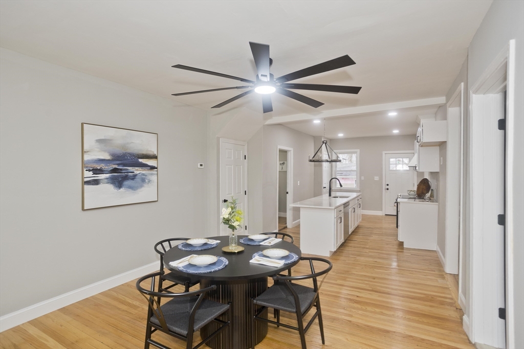 305 Dickinson Street Springfield, MA 01108 - Photo 3 of 25