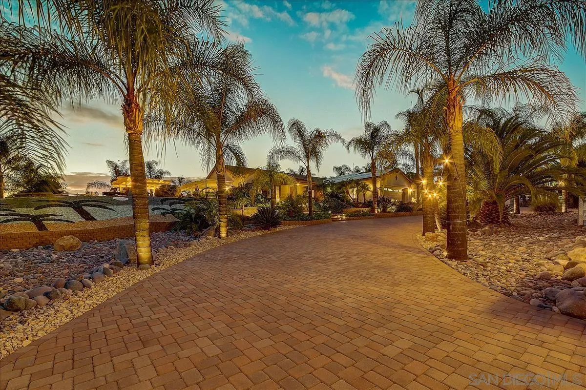 10138 Silva Road El Cajon, CA 92021 - Photo 26 of 71 Gallery Image 26
