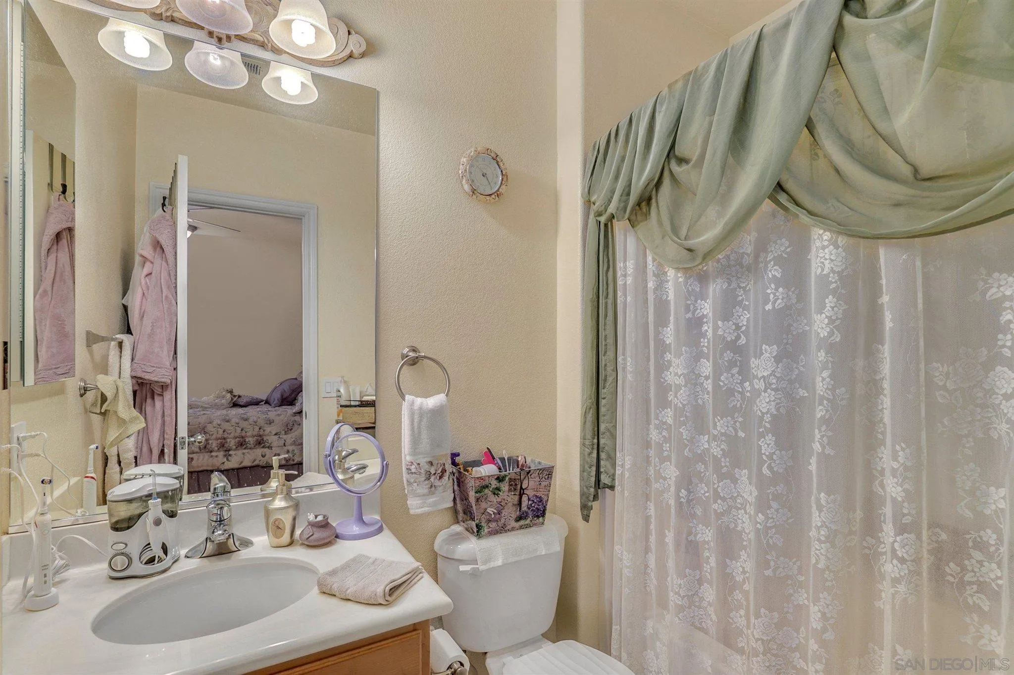 10138 Silva Road El Cajon, CA 92021 - Photo 33 of 71 Gallery Image 33