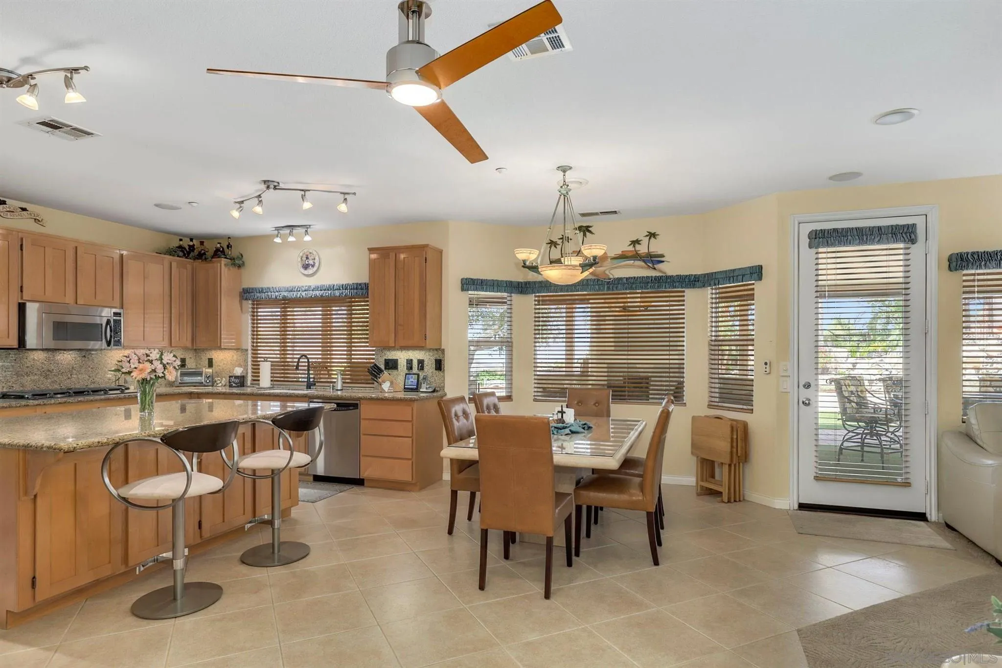 10138 Silva Road El Cajon, CA 92021 - Photo 35 of 71 Gallery Image 35