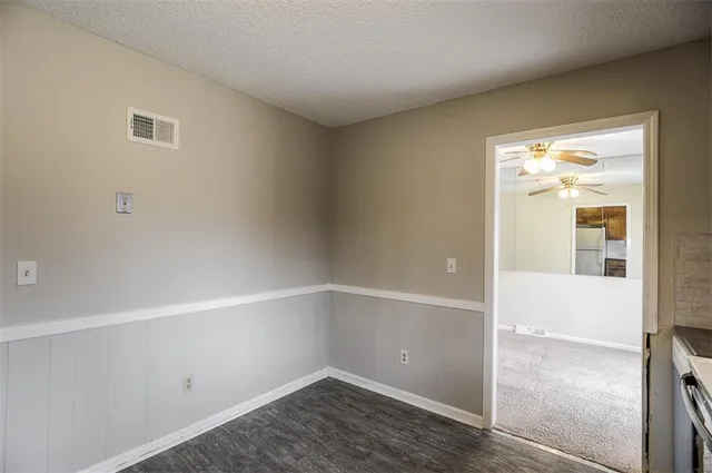 $159,900 | 11601 Manchester Avenue, Kansas City, MO 64134