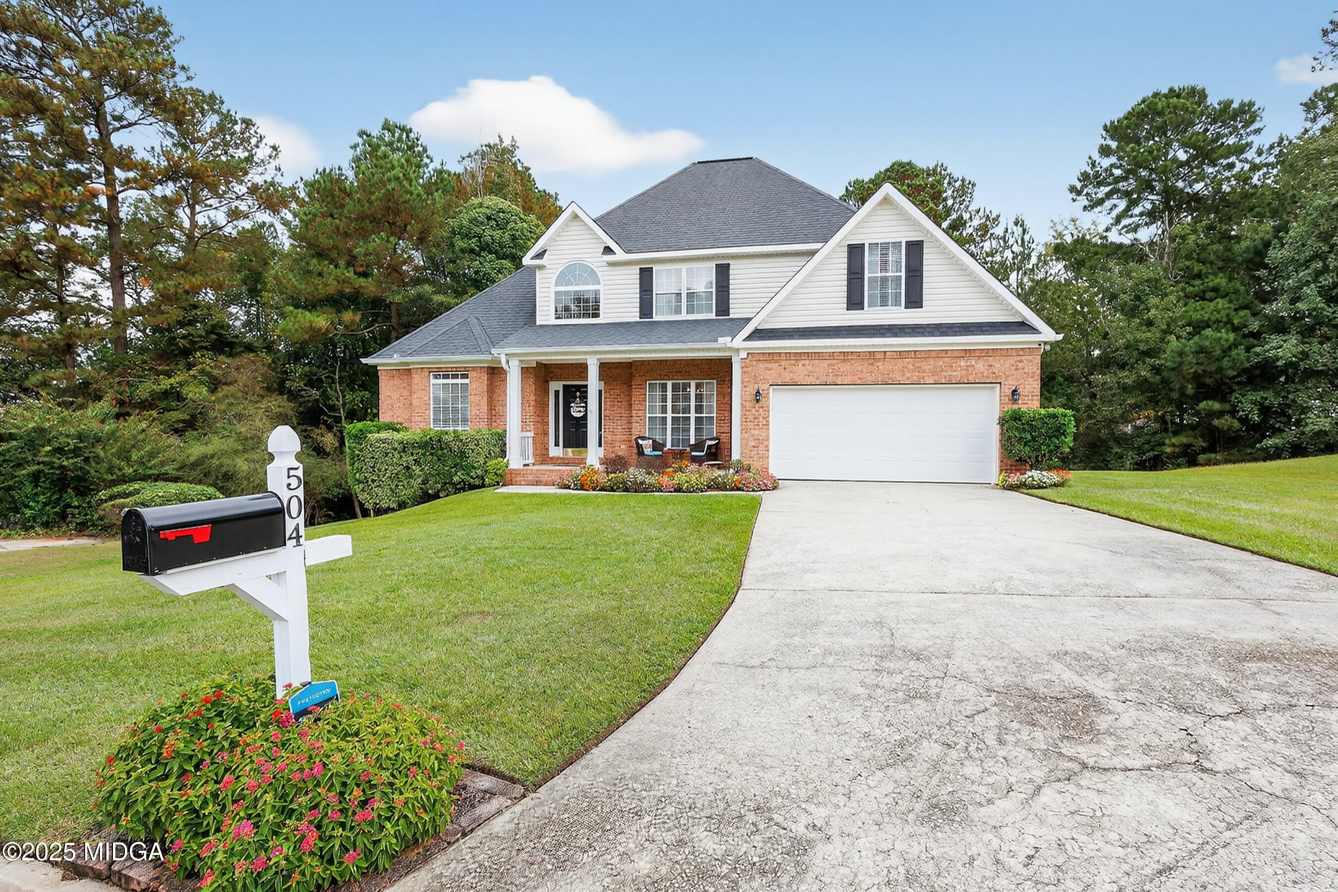 504 Edgefield Way Macon, GA 31210 - Photo 3 of 41 02-020_5W7A4682