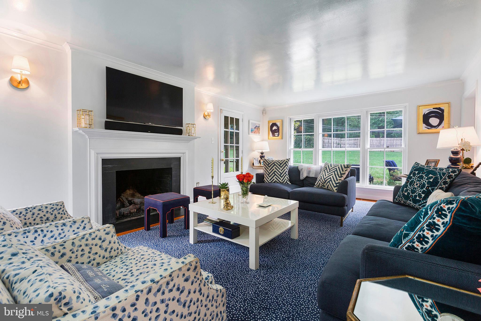 588 Timber Lane Devon, PA 19333 - Photo 4 of 26 Gas Fireplace