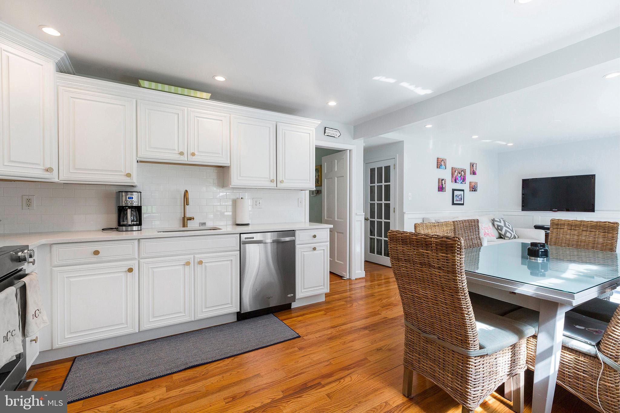 588 Timber Lane Devon, PA 19333 - Photo 7 of 26 Updated kitchen with Quartz countertops!