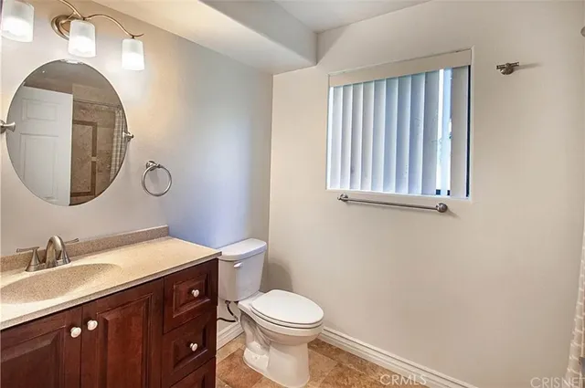 $650,000 | 5264 Satsuma Avenue, Unit 9, North Hollywood, CA 91601