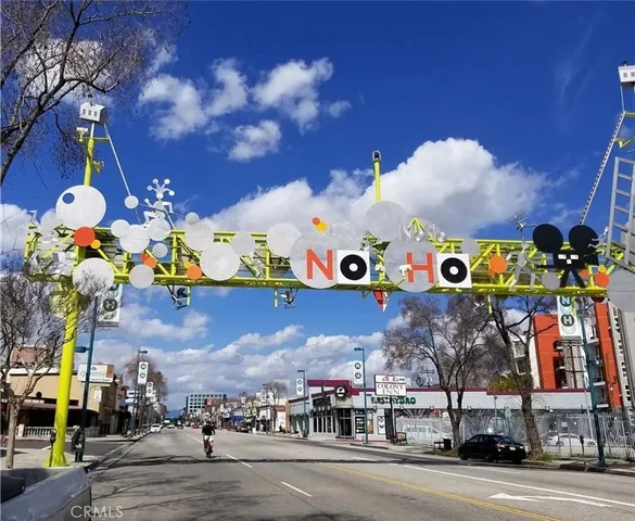 $650,000 | 5264 Satsuma Avenue, Unit 9, North Hollywood, CA 91601