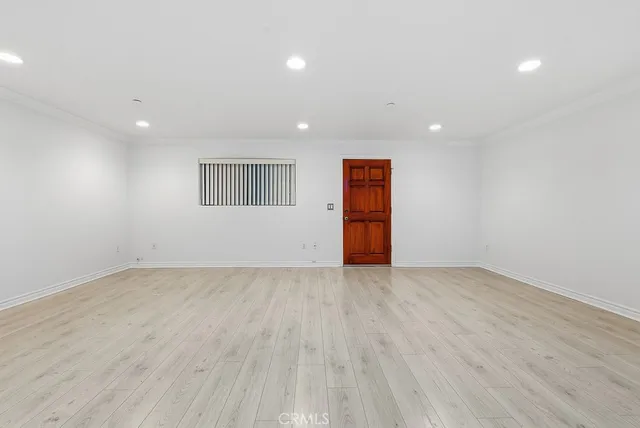 $650,000 | 5264 Satsuma Avenue, Unit 9, North Hollywood, CA 91601