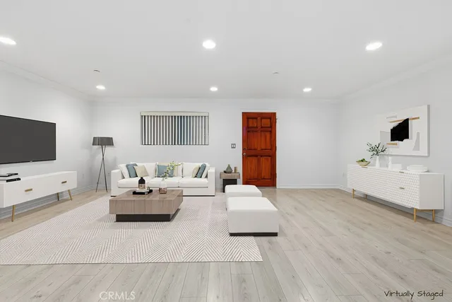 $650,000 | 5264 Satsuma Avenue, Unit 9, North Hollywood, CA 91601