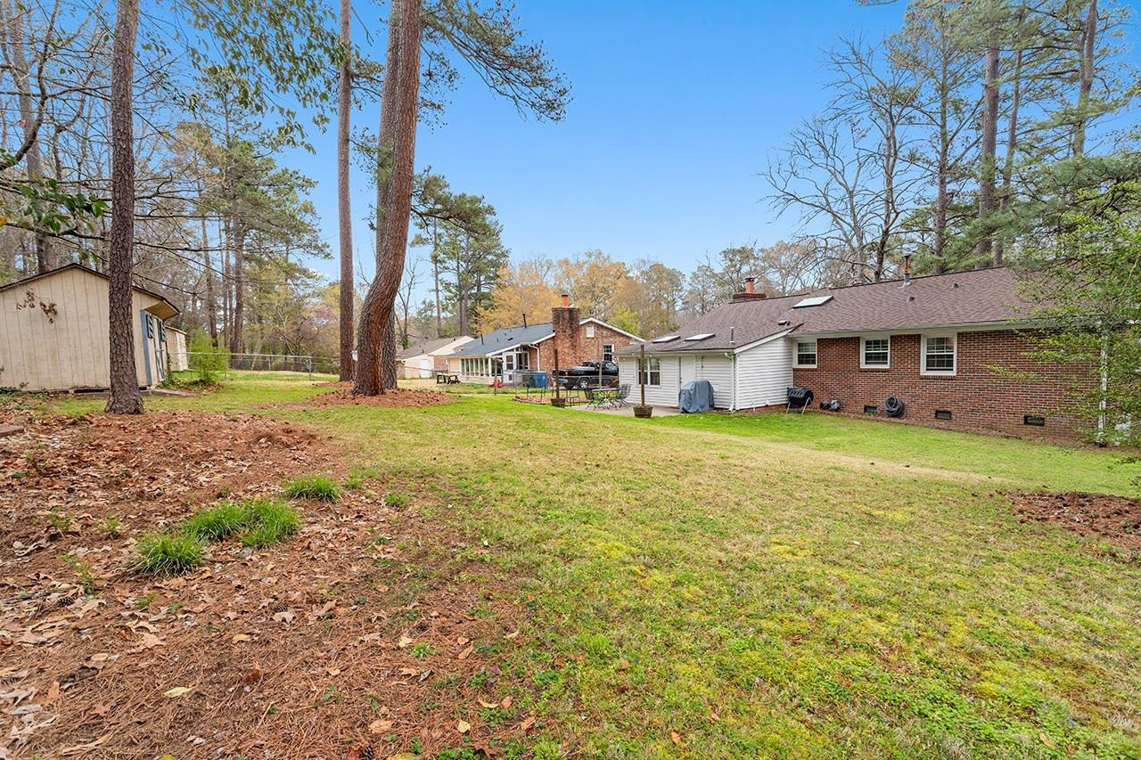 1724 Euclid Road Durham, NC 27713 - Photo 7 of 35 Yard