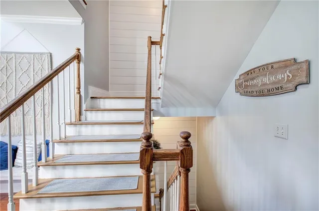 $469,900 | 19 Lowry Way, Euharlee, GA 30145