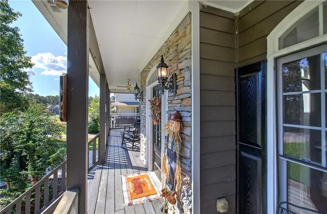 $469,900 | 19 Lowry Way, Euharlee, GA 30145