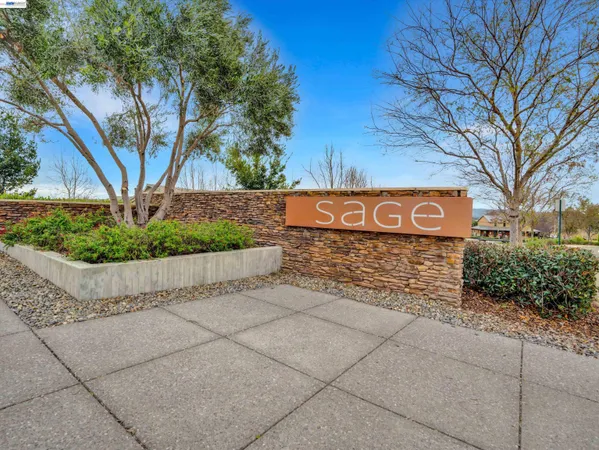 $899,999 | 375 Basswood Common, Unit 9, Livermore, CA 94551