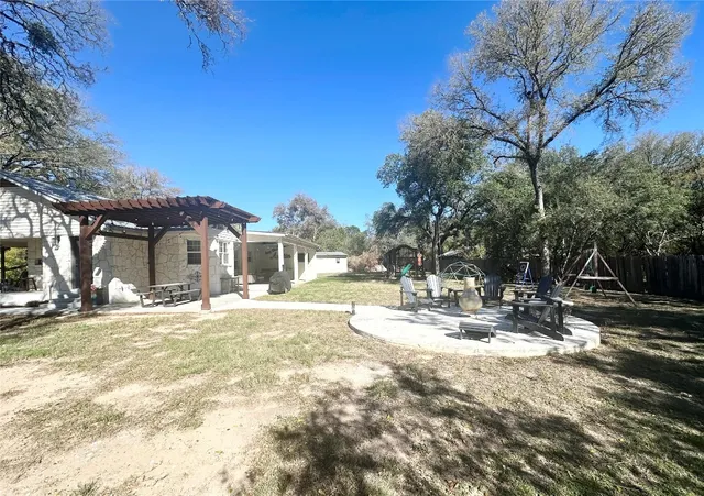 $3,950 | 1127 Penion Drive, Austin, TX 78748