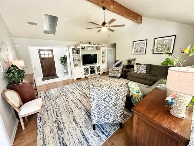 $3,950 | 1127 Penion Drive, Austin, TX 78748