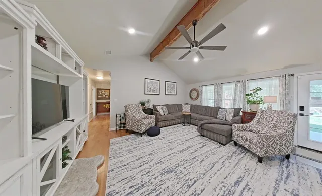 $3,950 | 1127 Penion Drive, Austin, TX 78748