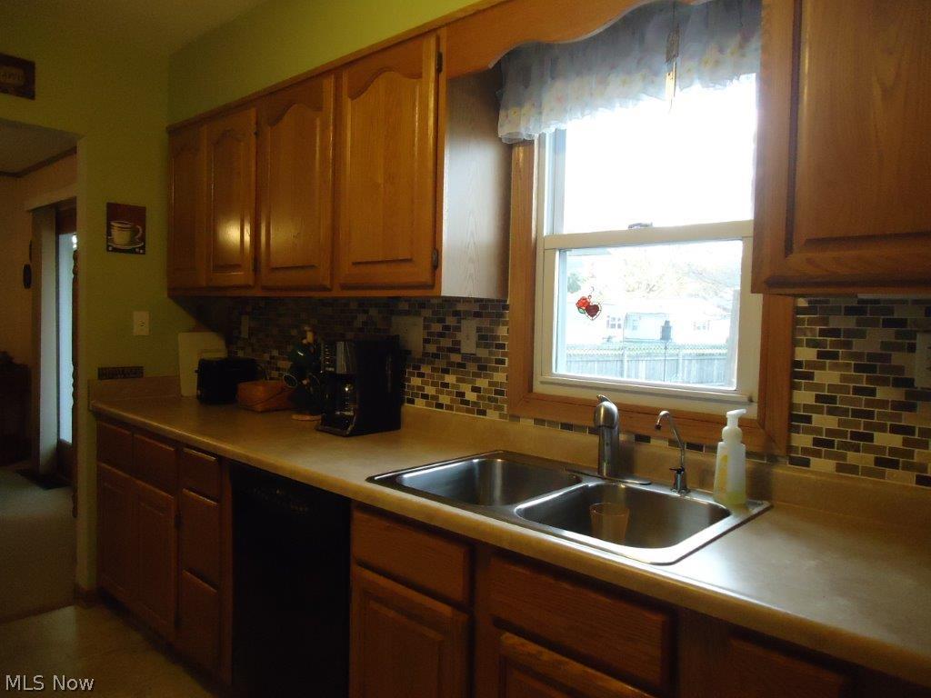 6217 East State Road Newcomerstown, OH 43832 - Photo 7 of 24 Gallery Image 7