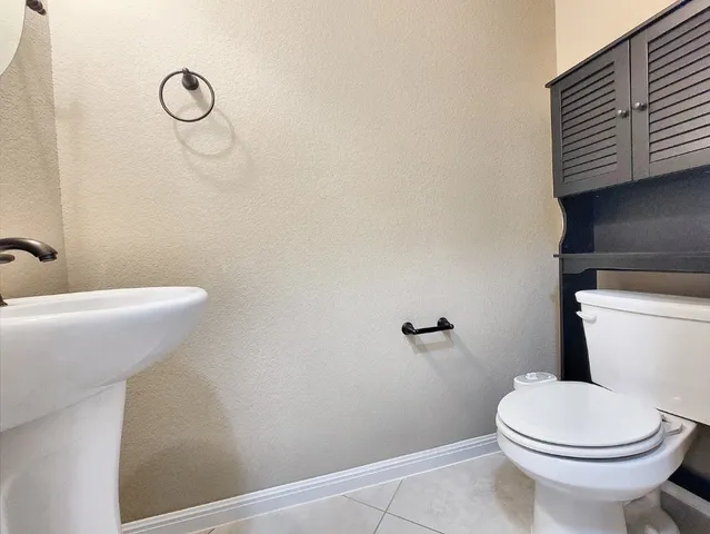 $2,900 | 7508 Colina Vista Loop, Unit B, Austin, TX 78750