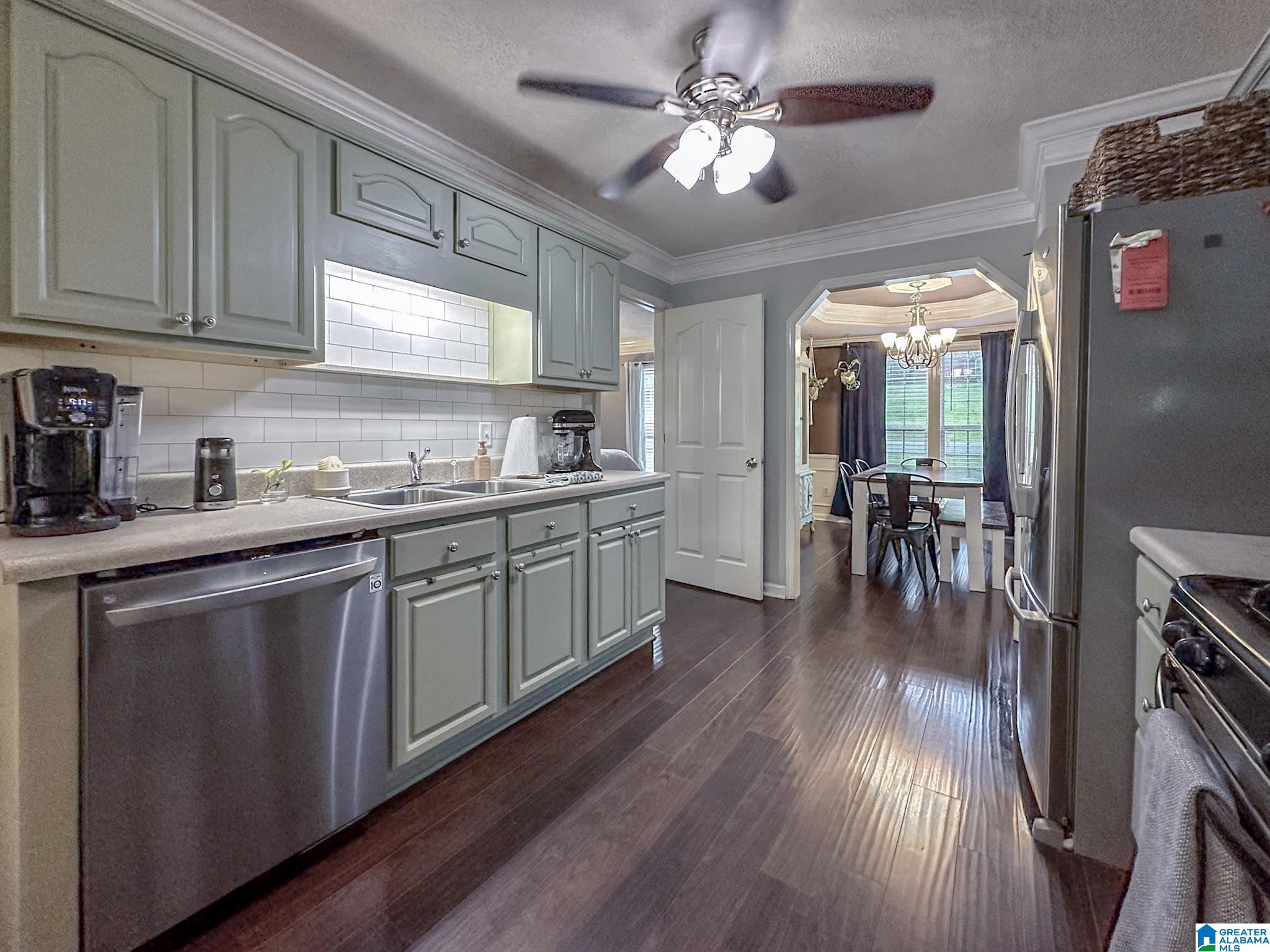504 South Hillcrest Road Odenville, AL 35120 - Photo 11 of 51