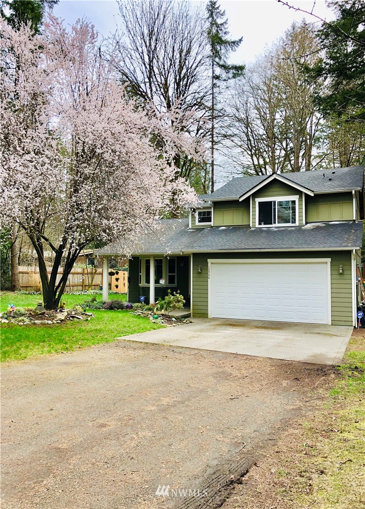 12906 Wallace Road Southeast Olalla, WA 98359 - Photo 2 of 19 Gallery Image 2