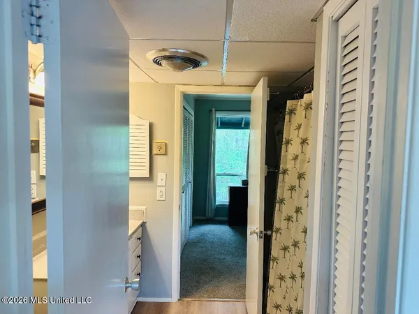 $132,000 | 232 Lanai, Unit J, Diamondhead, MS 39525