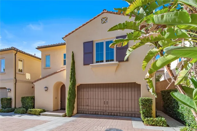 $1,880,000 | 55 White Blossom, Irvine, CA 92620