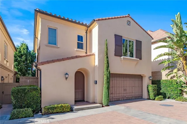 $1,880,000 | 55 White Blossom, Irvine, CA 92620