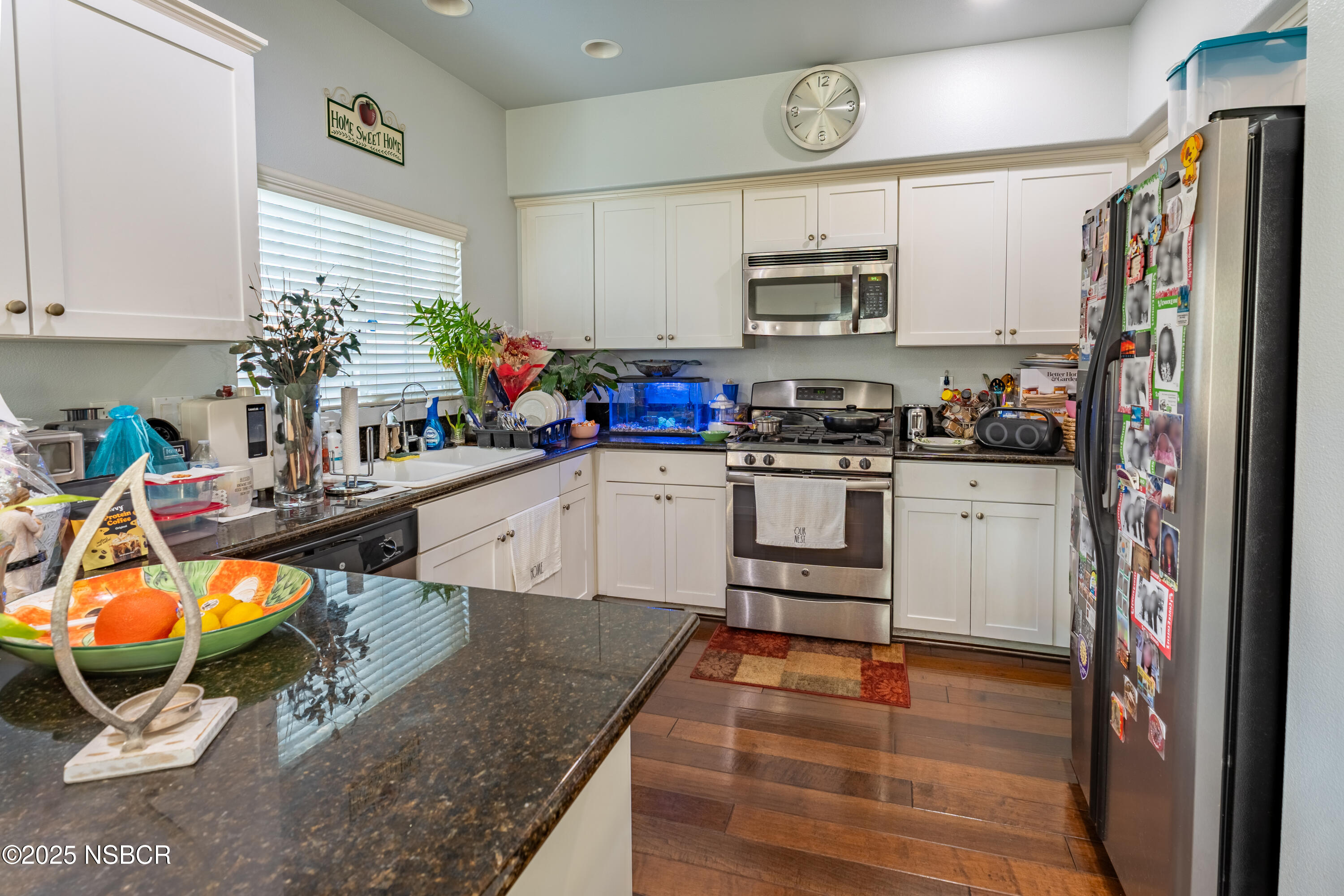 2000 Green Ridge Circle Lompoc, CA 93436 - Photo 7 of 19 Kitchen