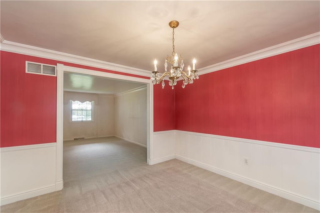 7189 Country Club Road Butler, PA 16001 - Photo 8 of 25