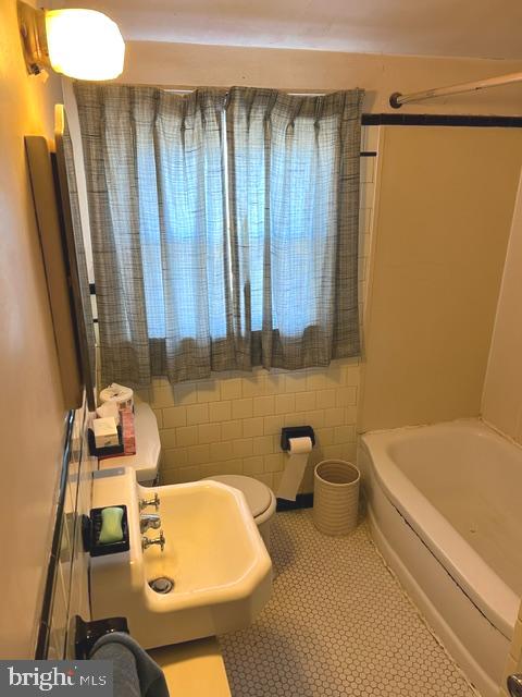 2030 Ormand Road Dundalk, MD 21222 - Photo 13 of 17