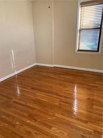 $1,150,000 | 2564 Paulding Avenue | Bronxwood