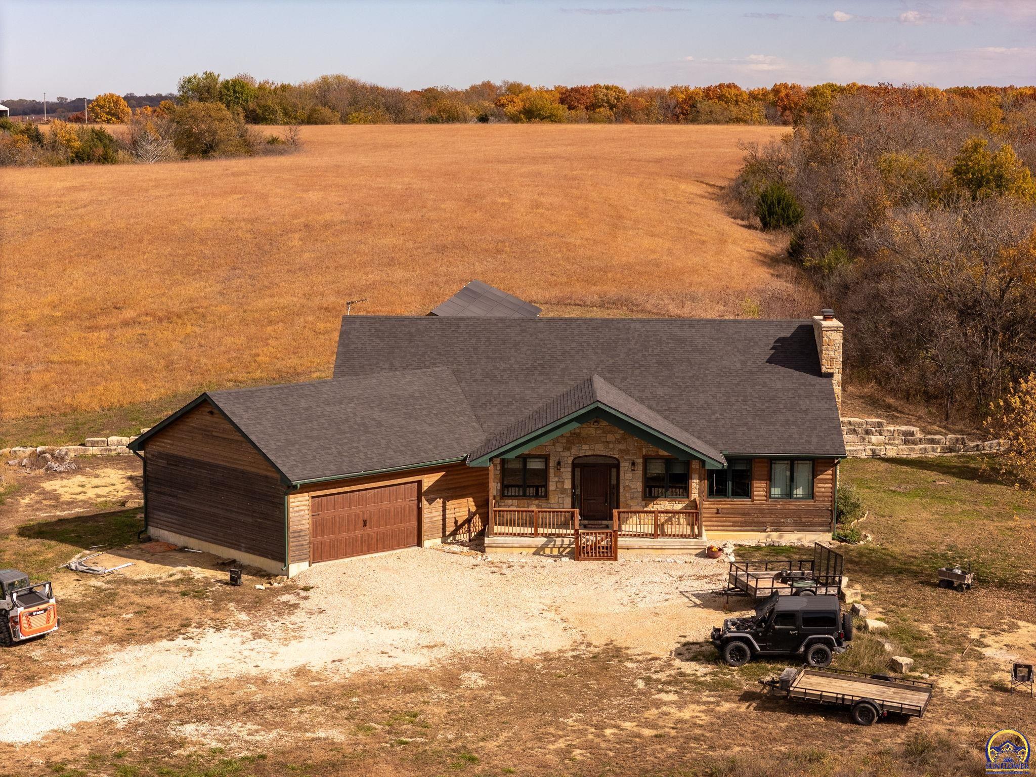6010 Southwest Douglas Road Topeka, KS 66610 - Photo 23 of 25
