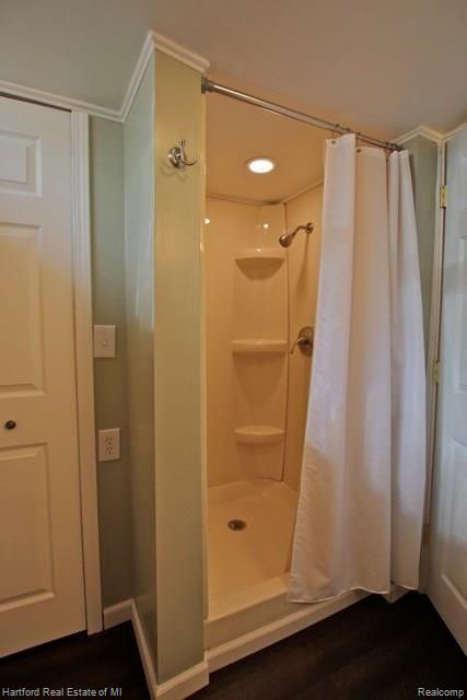 31952 Marblehead Road Farmington, MI 48336 - Photo 12 of 19 IMG_3598.jpg