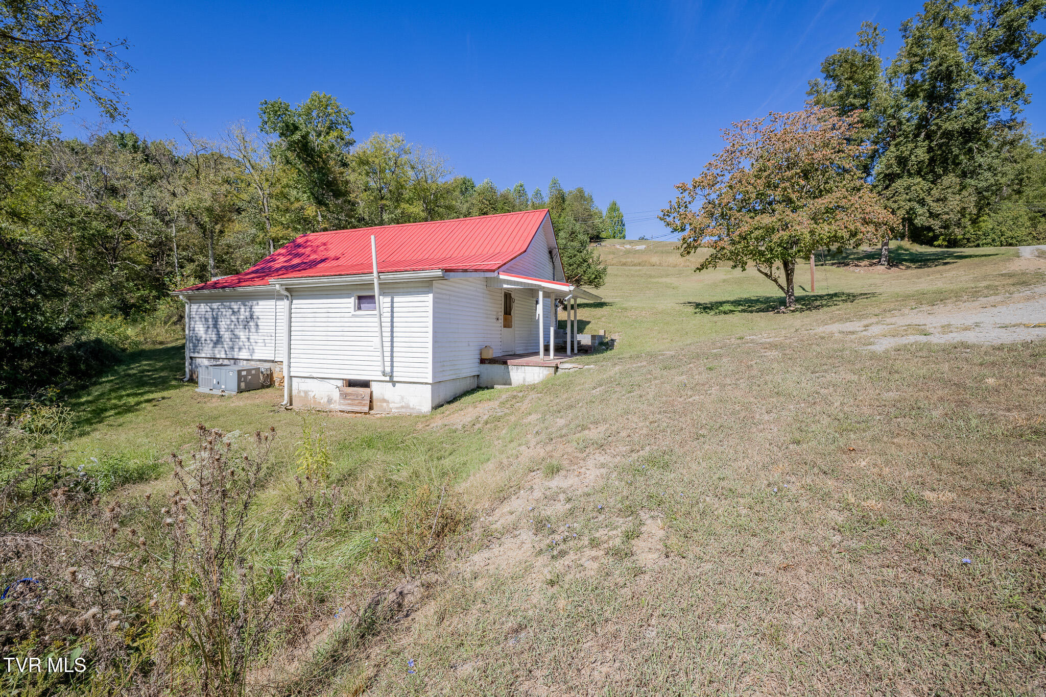 1149 Dunlap Road Kingsport, TN 37663 - Photo 18 of 23 1R9A2103-HDR