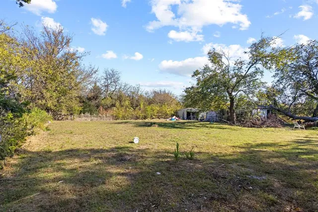 $438,000 | 600 East Washington Street, Denison, TX 75021