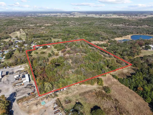 $438,000 | 600 East Washington Street, Denison, TX 75021