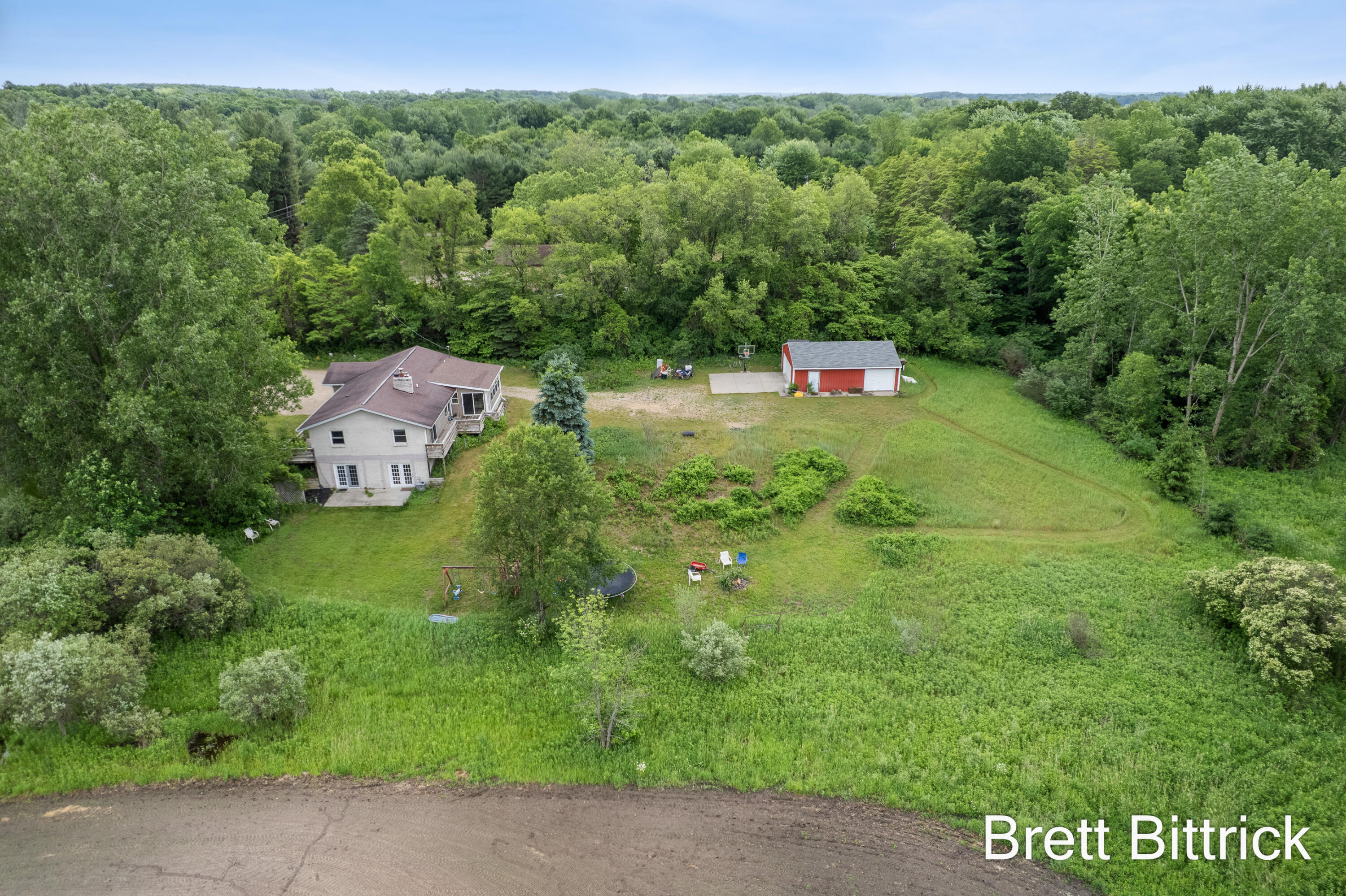 2810 20 Mile Road Kent City, MI 49330 - Photo 12 of 39 Photo-13