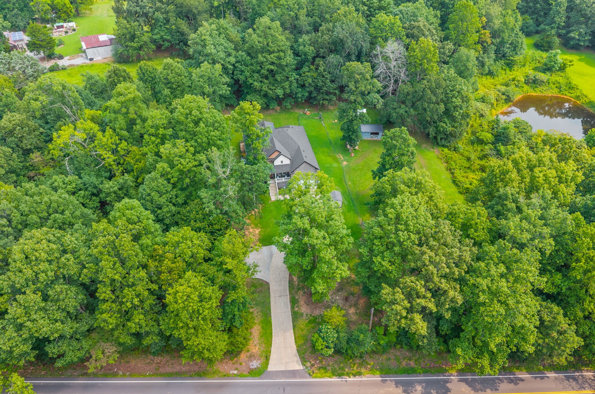 1663 Southside Road Southside, TN 37171 - Photo 11 of 16 Gallery Image 11