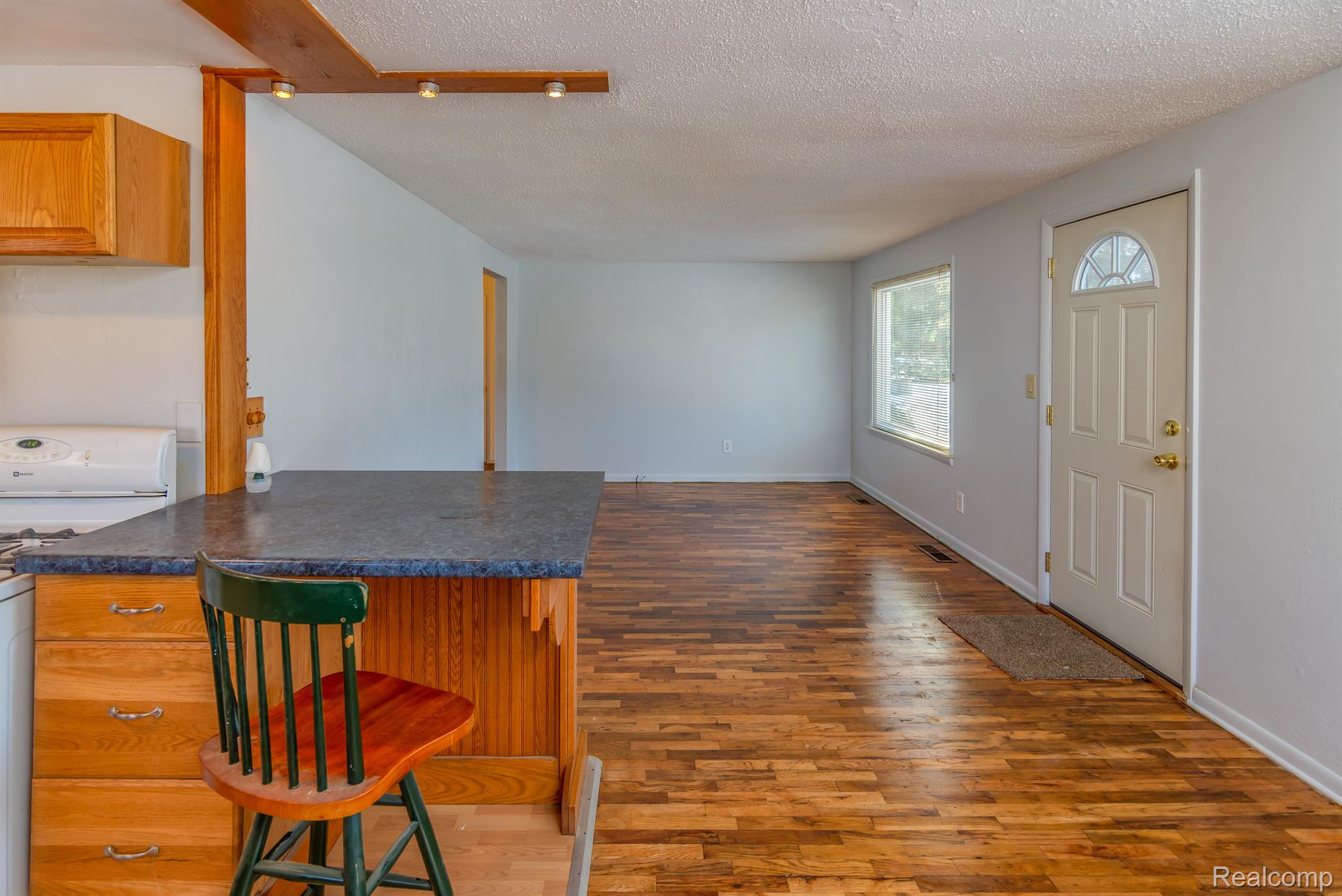 7239 Riegler Street Grand Blanc, MI 48439 - Photo 6 of 22 Gallery Image 6