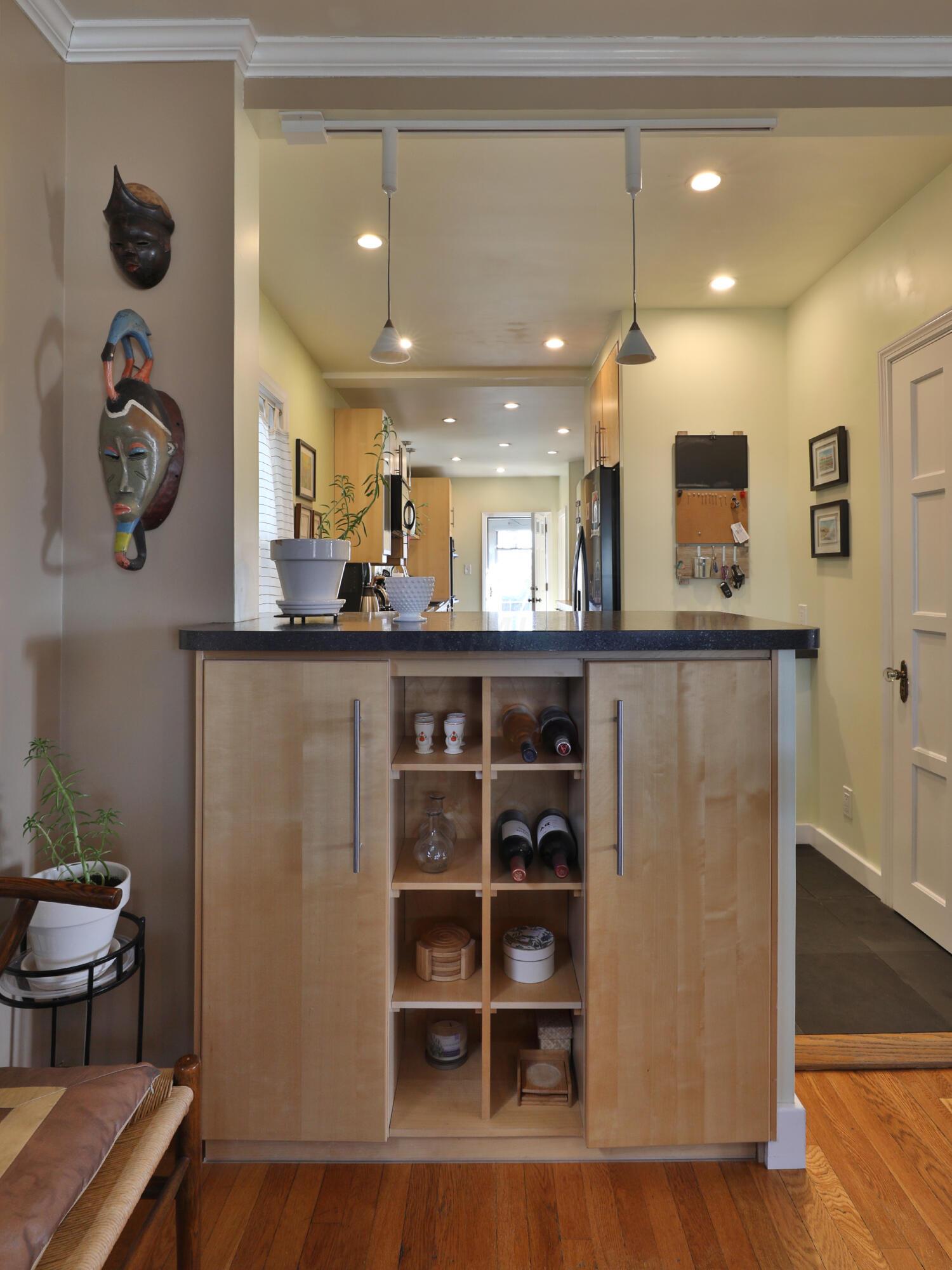 700 Wiltshire Road Columbus, OH 43204 - Photo 12 of 48 700-Wiltshire-12